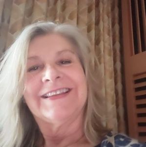 Meet your Posher, Billie